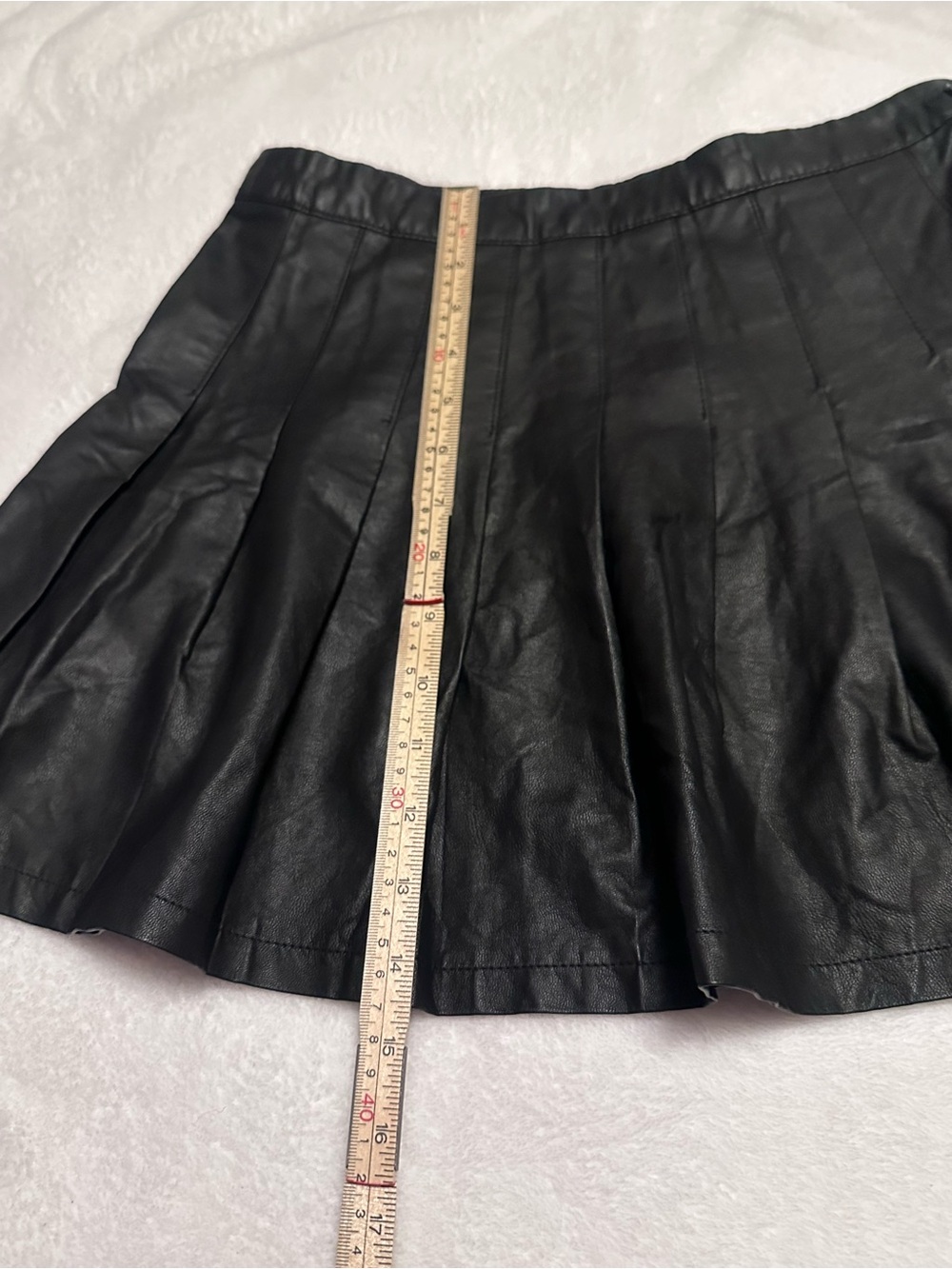 Aeropostale Black Faux Leather Skater Skirt Size Small - Picture 4 of 8